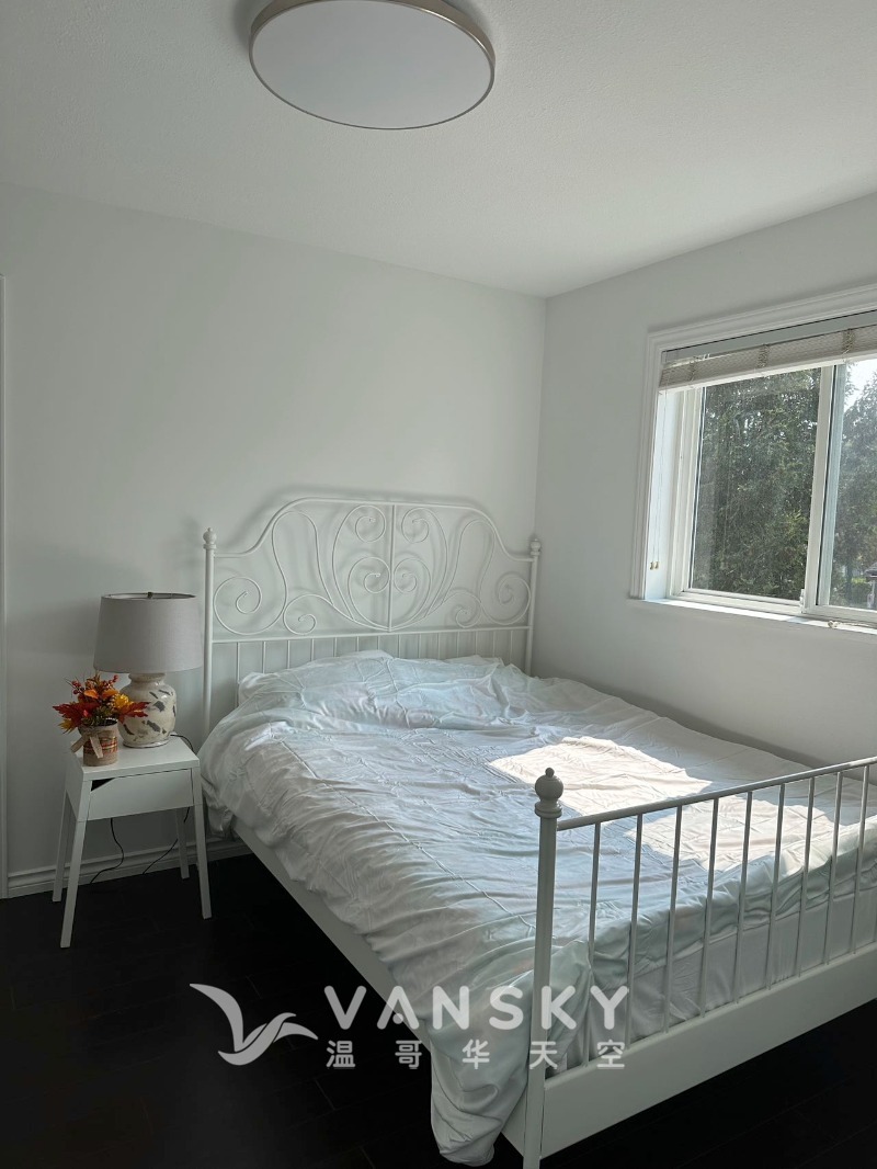 260423215858_Bedroom S.jpeg